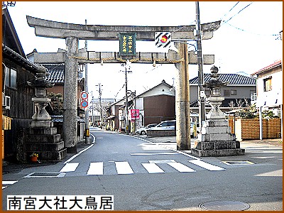 ��{��Б咹��