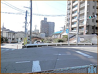 浦和一里塚跡付近