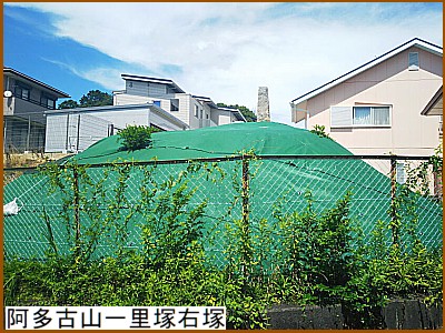 �����ÎR�ꗢ�˂̉E��